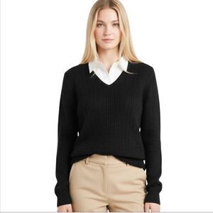 Pendleton 100% Cashmere Cable Knit V-Neck Sweater in Black Size Medium